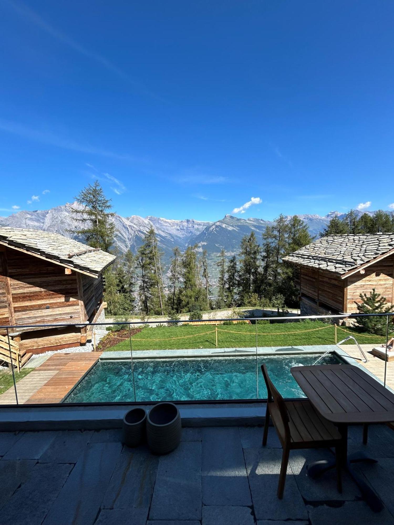 Mad Retreat Hotel Nendaz Luaran gambar