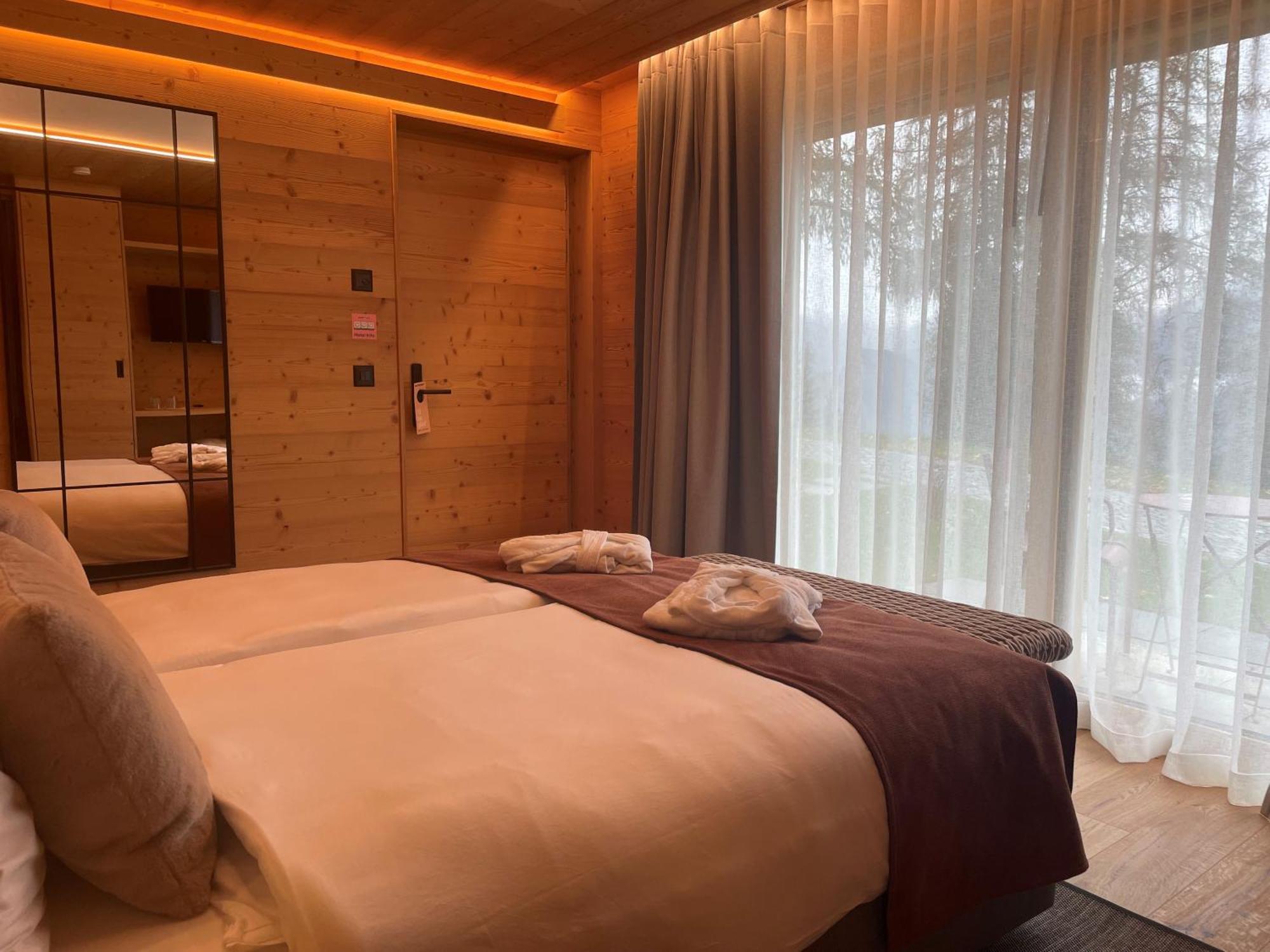 Mad Retreat Hotel Nendaz Luaran gambar